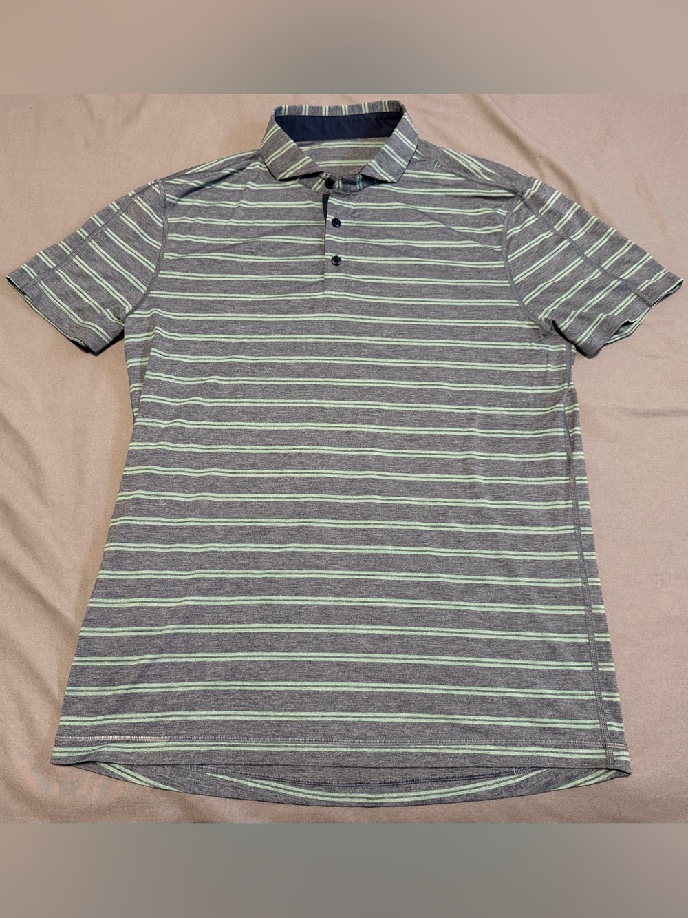 Lululemon Evolution Polo Shirt Gray & Green Stripe Men’s XL Short Sleeve
